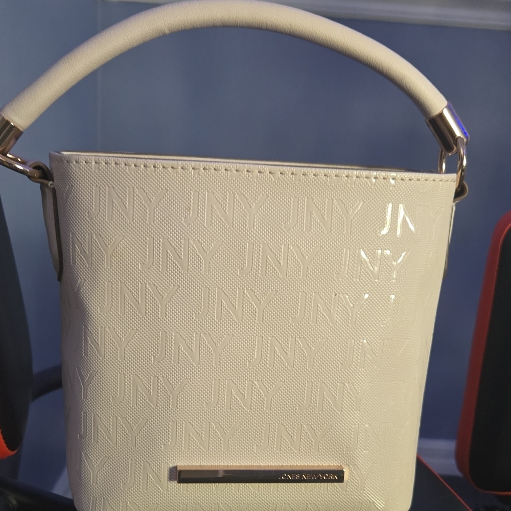 Cream Bucket Bag